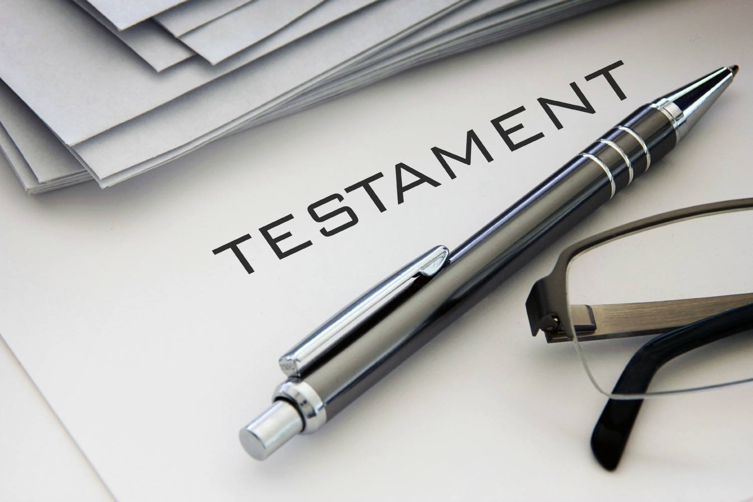 Testament – tradycyjna forma dziedziczenia i planowania sukcesji